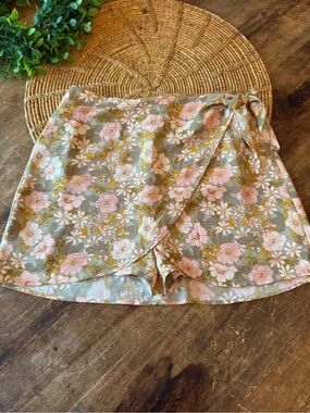 DR2 Floral Wrap-Front Skort in Sage Green and Pink